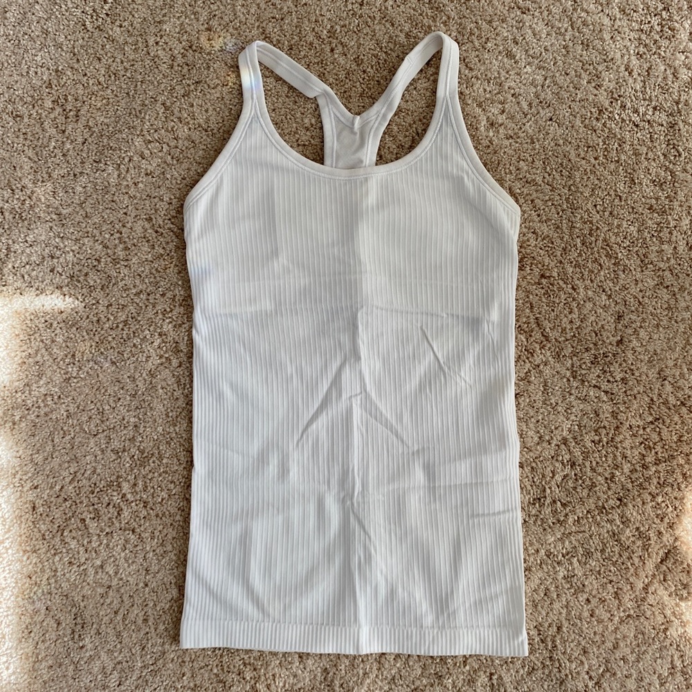 [Lululemon] Ebb to Street Tank in White
